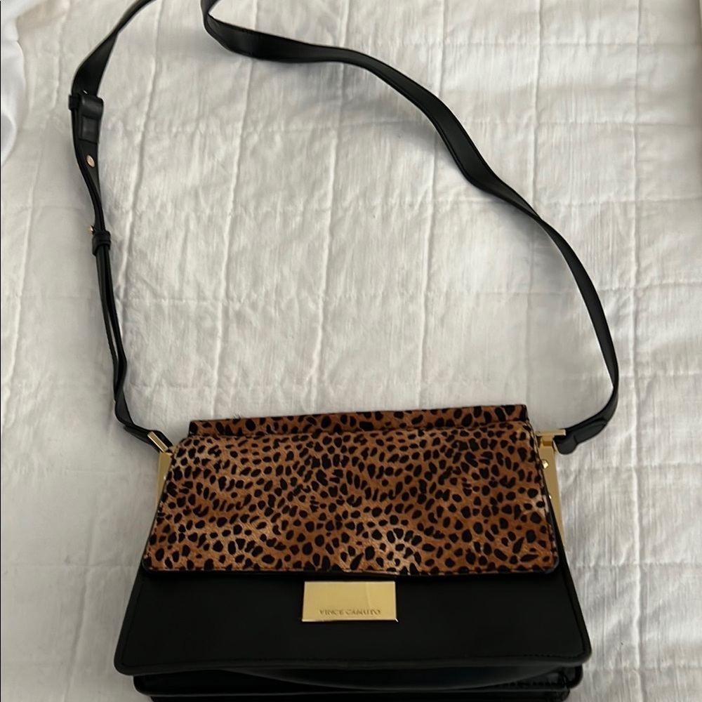 NWOT Vince Camuto Black and Brown Crossbody Bag with Leopard Print